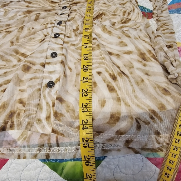 Jane & Delancey Tan and White Striped Blouse Women's Size Small NWOT - Picture 9 of 9